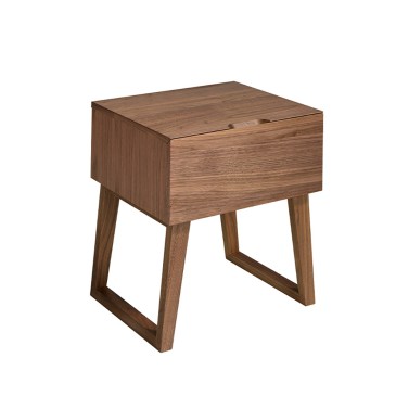 Nachttisch aus Holz von Angel Cerda, geeignet für elegante Schlafzimmer