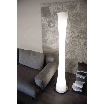 Lámpara de pie Clessidra en vidrio soplado disponible en 3 acabados
