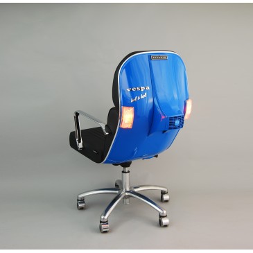 Vespa armchair with or without armrests available in multiple finishes