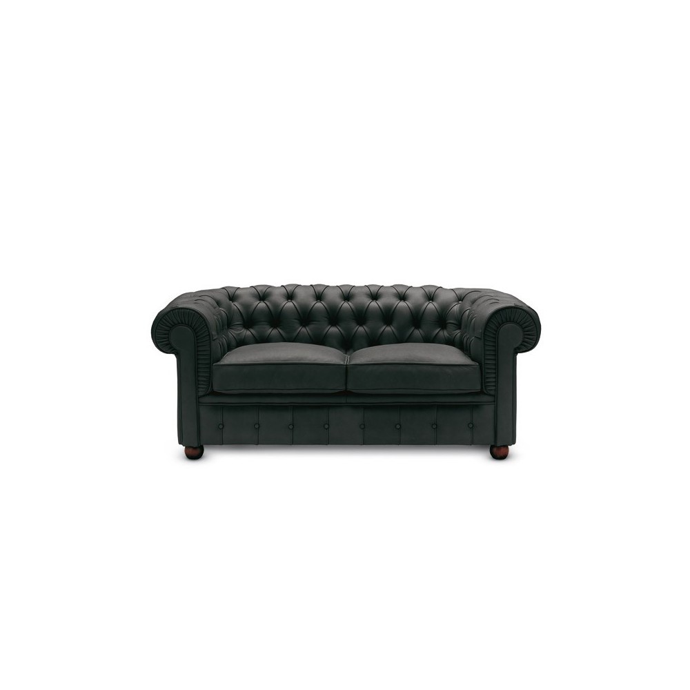 Re-edition of Chester sofa in capitonné, genuine Italian leather.