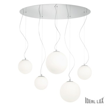 Lampada a sospensione Mapa Bianco a 5 luci con struttura in metallo cromato e vetri soffiati bianchi