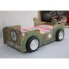 Un letto a forma di Jeep Militare per bambini amanti dell' avventura