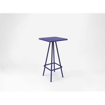 WEEK END outdoor coffee table in powder-coated aluminum available in many colors