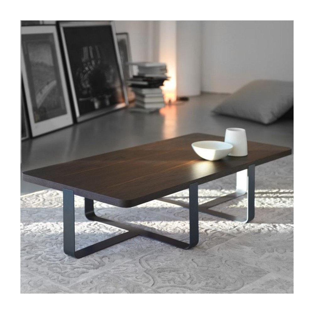 Inn Doppio living room table with painted iron structure in various finishes and top in smoked oak veneered wood