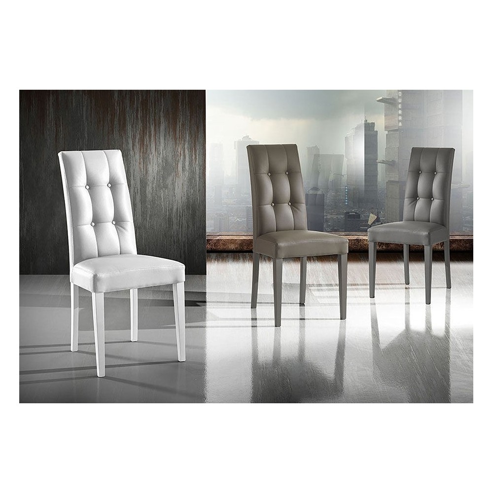 Sedia Dada di Tomasucci in legno rivestita in pelle sintetica disponibile nei colori bianco, grigio e marrone