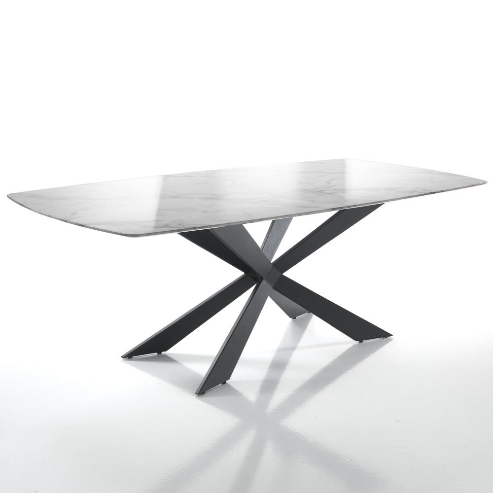 Tips fast bord med skiva i marmoreffekt och mattsvart metallunderrede