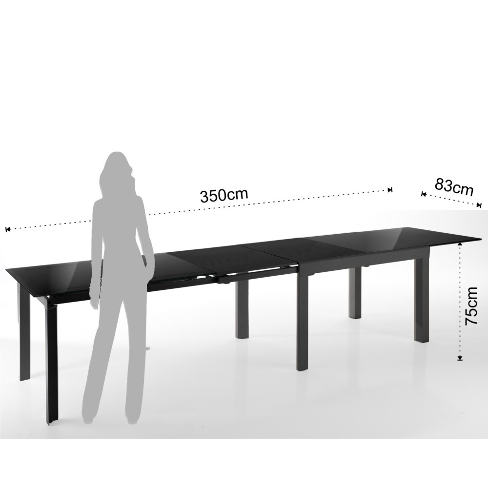 La table extensible Jolly peut accueillir jusqu'à 20 personnes