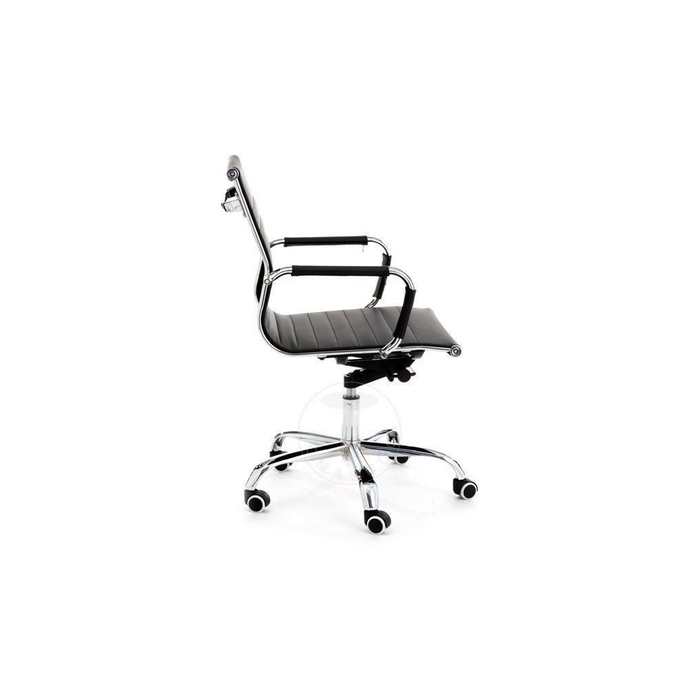 Task Small office chair by Tomasucci with unique comfort