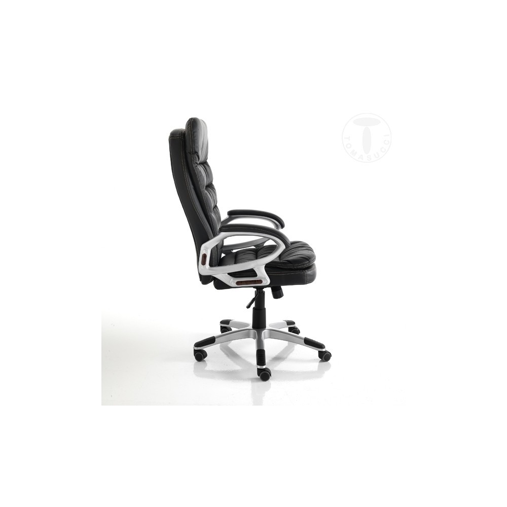 Comfortable and well padded Master office armchair by Tomasucci