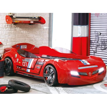 cama de coche roja roadster con faros