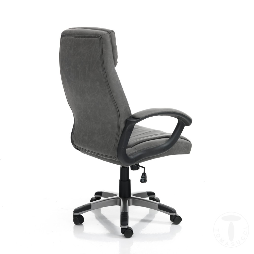 Rye kontorlænestol designet af Tomasucci til at fungere i afslapning