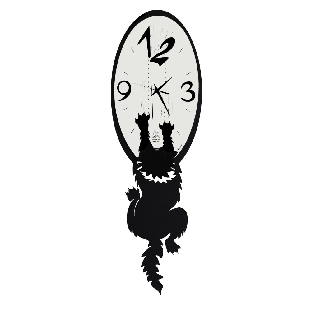 Crazy Tommy metal wall clock with a cute kitten