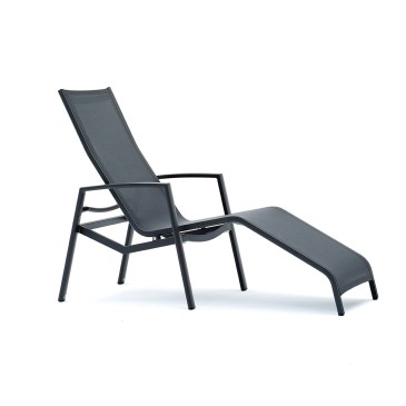 Victor sunbed by Varaschin suitable for outdoors
