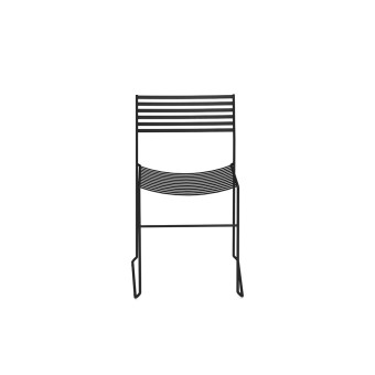 Aero chair by Emu suitable for outdoor
