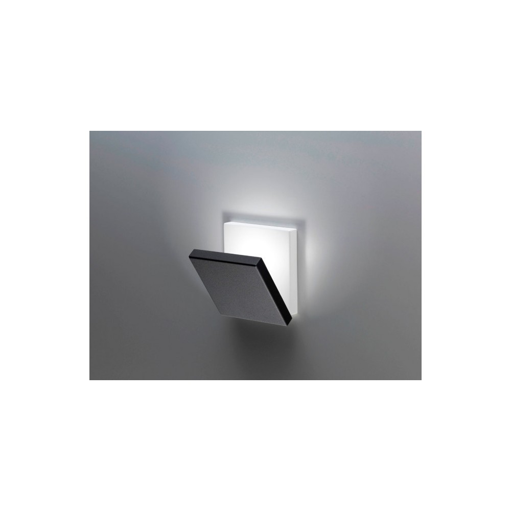 Spy wandlamp in metaal met 90 ° richtbaar front en led-verlichting