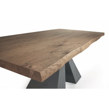 Fixed table Dakota with central legs in black steel and top in veneered wood with debarked oak edge