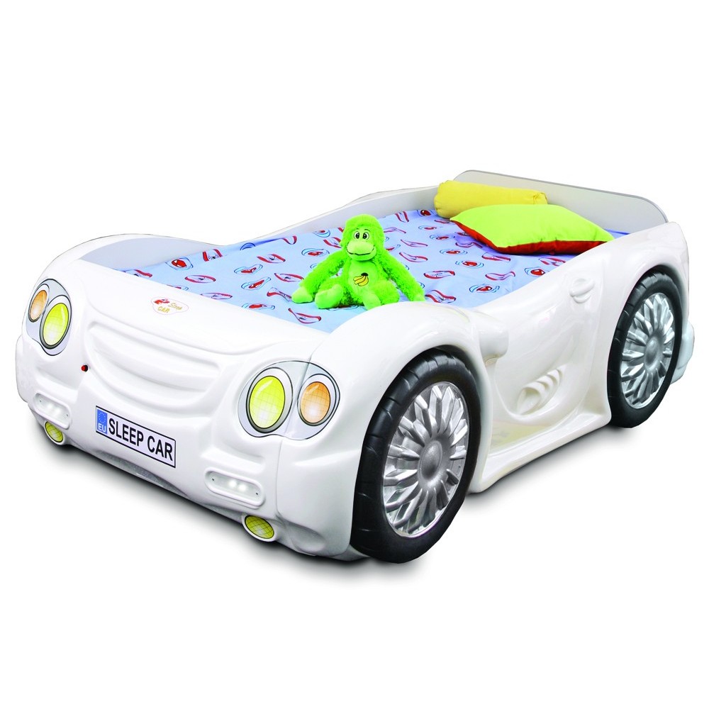 plastiko auto wit bed